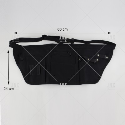 Riñonera preta com vários bolsos e cintagem ajustável