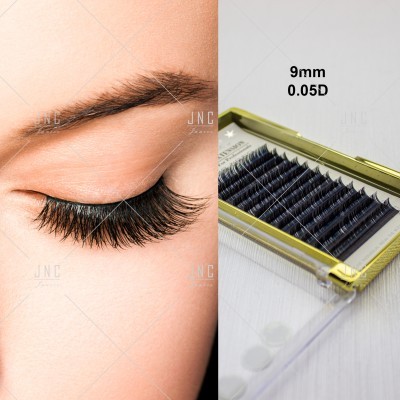 Olho fechado com pestanas postiços e caixa com pestanas pretas 9mm 0.05D