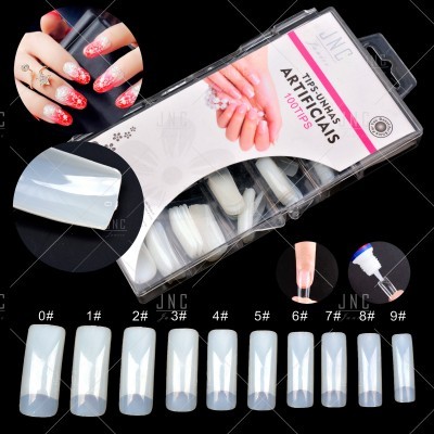 Caixa transparente com 100 unhas artificiais brancas em vários tamanhos