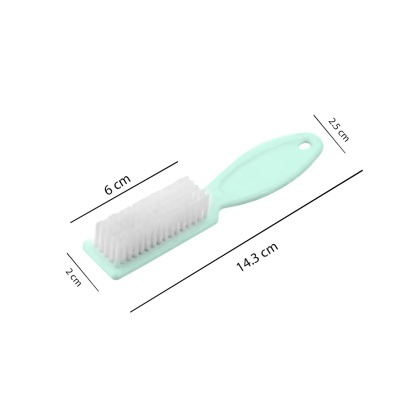 Escova de limpeza com cabo verde-água e cerdas brancas, com dimensões indicadas.