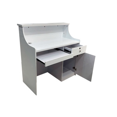 Secretária branca com gavetas e porta abertas