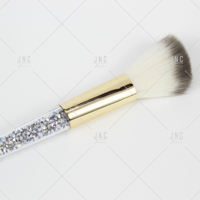 Pincel de maquilhagem com cabo transparente e cristais brilhantes