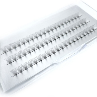 Conjunto de pestanas em leque pretas em embalagem transparente