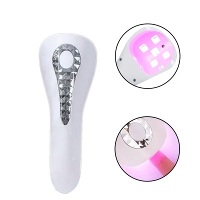 Dispositivo branco com luz LED rosa e padrão prateado