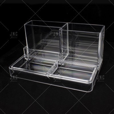 Organizador transparente de acrílico com dois compartimentos verticais e duas bandejas horizontais