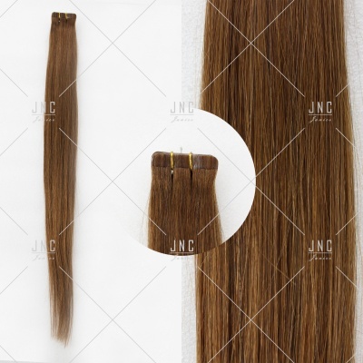 Extensão de cabelo castanho liso com fixação superior
