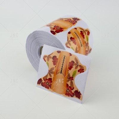 Rolo de autocolantes para unhas com desenho de unha falsa alaranjada e flores vermelhas