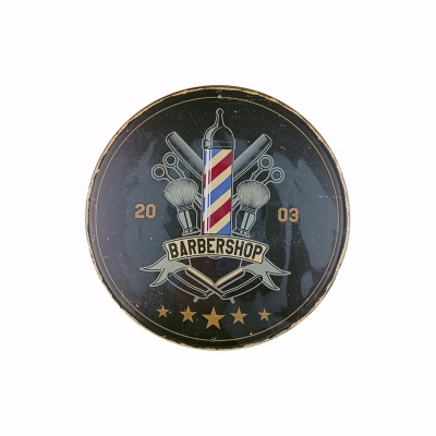 Logótipo redondo clássico de barbearia com barra de barbear e ferramentas