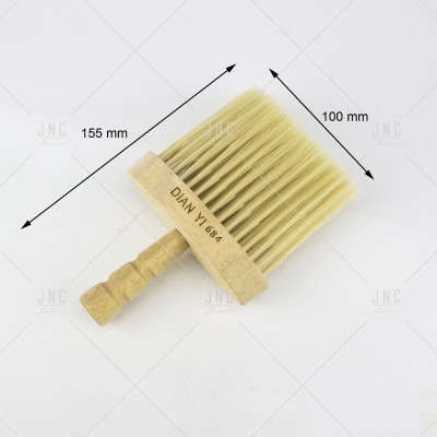 Pincel de madeira com cerdas amarelas e cabo gravado DIAN Y 1684