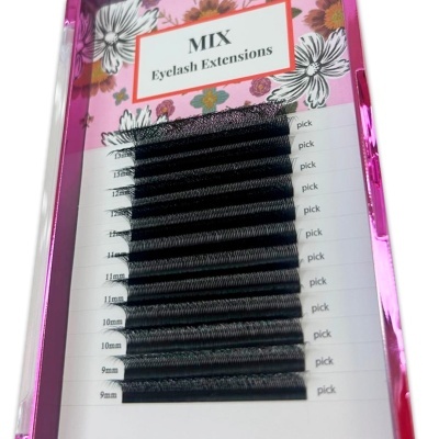 Conjunto de extensões de pestanas pretas em embalagem rosa com flores e texto 'MIX Eyelash Extensions'
