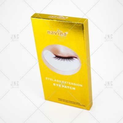 Caixa amarela de extensão de pestanas com imagem de olho fechado