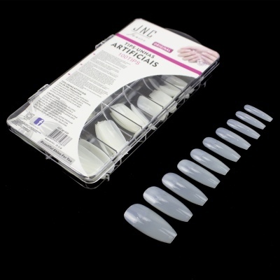 Embala de unhas artificiais brancas em plástico transparente com rótulo rosa e branco