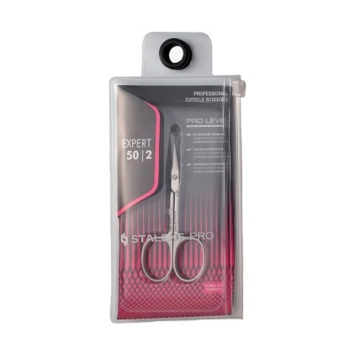 Tesoura profissional para cutículas com embalagem preta e rosa
