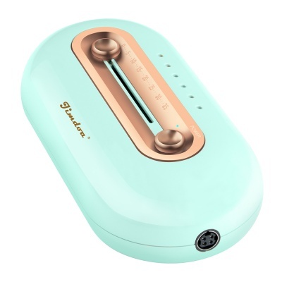 Dispositivo eletrónico azul claro com detalhes em cobre e barra deslizante