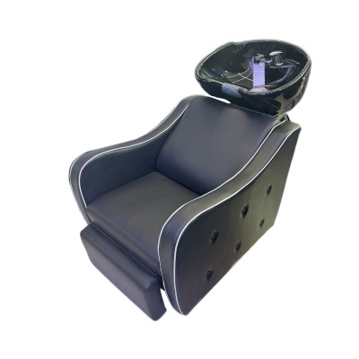 Cadeira preta de lavagem de cabelo com lava-cabeças cerâmico