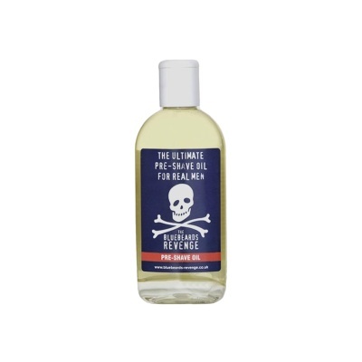 Garrafa de óleo pré-barba Bluebeards Revenge com rótulo azul e crânio