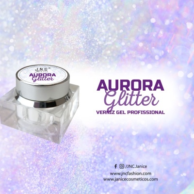 Frasco de verniz gel Aurora Glitter com texto promocional em fundo brilhante lilás