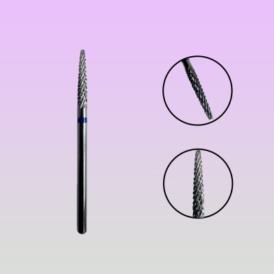 Broca cilíndrica metálica com padrão espiral e anel azul