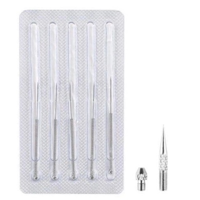 Conjunto de agulhas para tatuagem e pontas metálicas em blister plástico