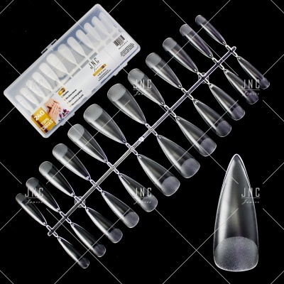 Conjunto de unhas falsas transparentes em plástico e caixa plástica