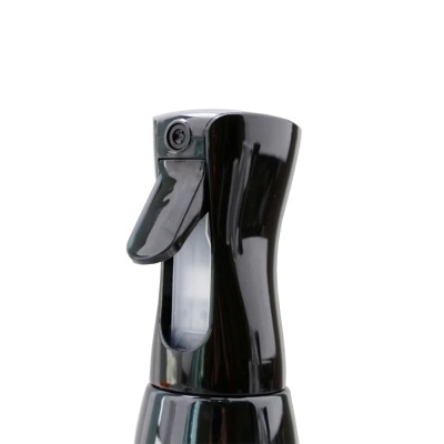 Frasco de spray preto brilhante de plástico com gatilho