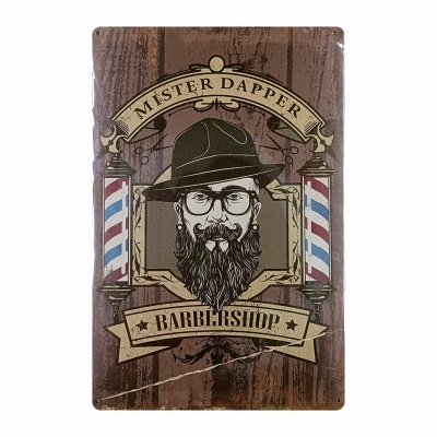 Placa decorativa de barbearia com desenho de homem barbudo e texto MISTER DAPPER BARBERSHOP
