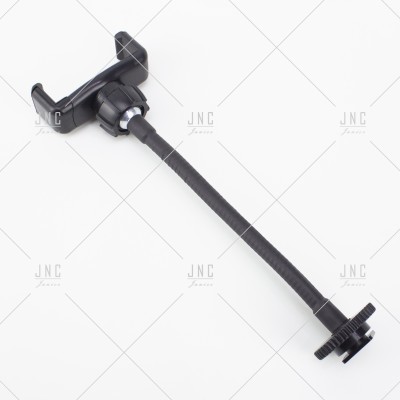 Suporte para telemóvel preto com tubo flexível em fundo branco