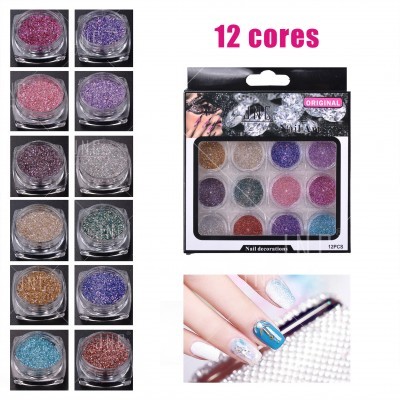 Conjunto de 12 purpurinas para unhas em embalagem preta com janela transparente