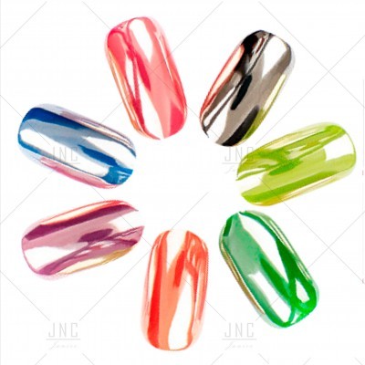 Unhas postiças metálicas coloridas dispostas em círculo