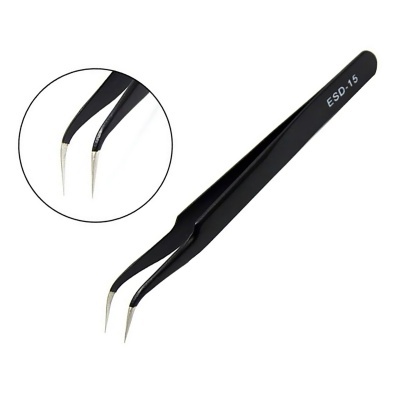 Pinça preta com pontas curvas finas e texto ESD-15