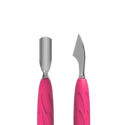 Utensílios de cozinha com lâminas metálicas e cabos rosa texturizados