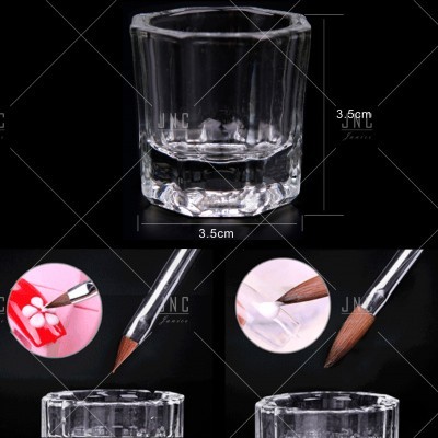 Conjunto de pincel e copo pequeno transparente para unhas com textura facetada e dimensões 3,5 cm