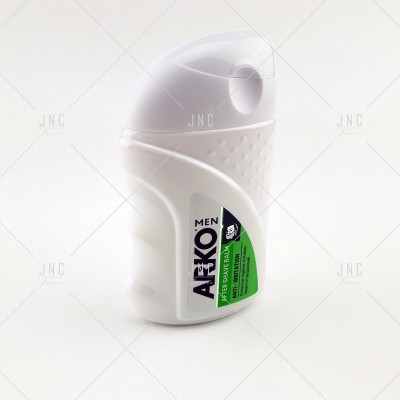 Desodorizante roll-on masculino ARKO MEN com rótulo verde e preto
