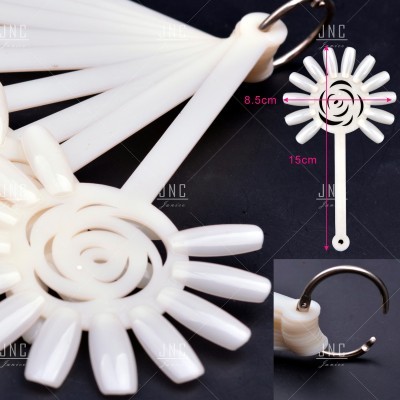 Amostras de cores de verniz para unhas em formato de flor de plástico branco com argola metálica