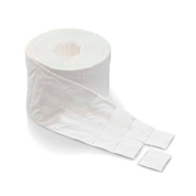 Rolo branco de papel com quadrados destacáveis.