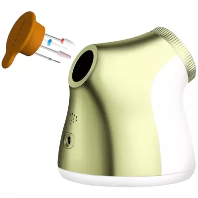 Dispositivo branco e dourado com acessórios plásticos coloridos