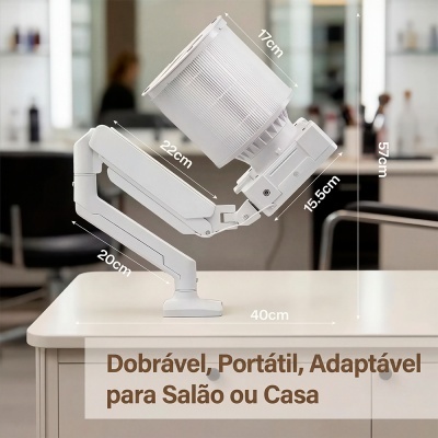 Lâmpada branca dobrável com estrutura ajustável sobre mesa branca