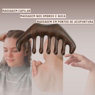 Pente de massagem em madeira escura com texto explicativo sobre massagens