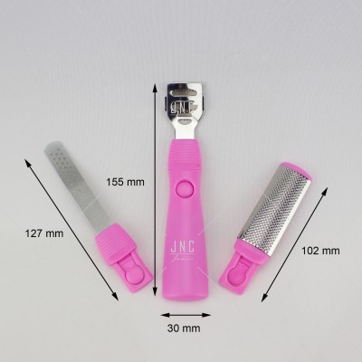 Conjunto de cuidados para pés em rosa com ferramentas metálicas e medidas visíveis