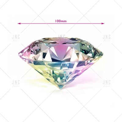 Diamante facetado colorido transparente com medição de 100 mm