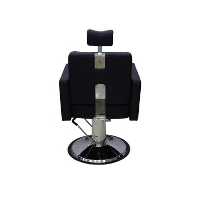 Cadeira de barbeiro preta vista de trás