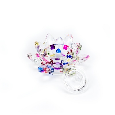 Caixa decorativa de vidro em forma de flor com manchas coloridas