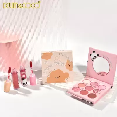 Paleta de sombras rosa com espelho e glosses em embalagens com ursinho e panda KEVIN&COCO