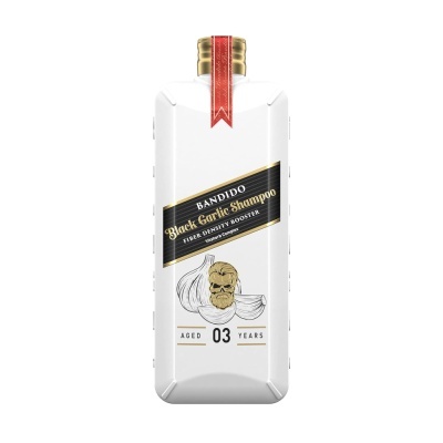 Frasco branco de champô Black Garlic Shampoo com rótulo preto e dourado