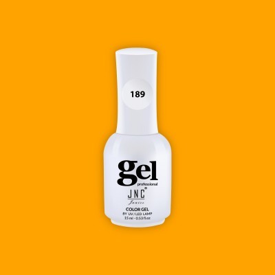Frasco branco de verniz gel para unhas com etiqueta e tampa, sobre fundo laranja