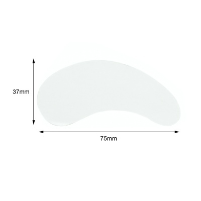 Adesivo curvo transparente de 75mm por 37mm sobre fundo branco