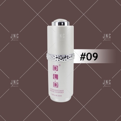 Frasco de base permanente UV gel branco com detalhes prateados e texto '#09'