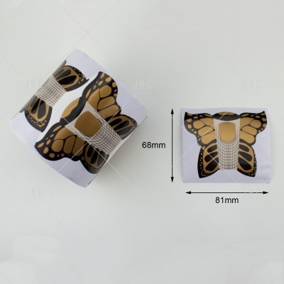 Bases para construção de unhas com padrão de borboleta preto e dourado