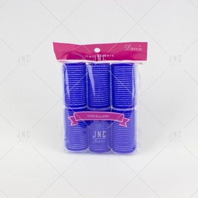 Conjunto de seis rolos de cabelo azuis em embalagem de plástico transparente