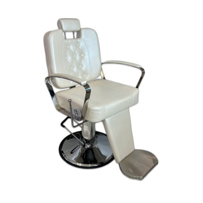Cadeira de barbearia branca com apoios cromados e base redonda